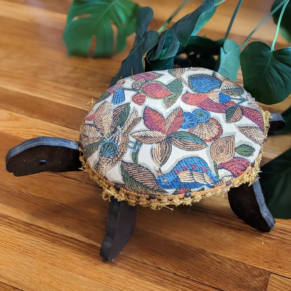 Vintage 60s 70s Turtle Footstool